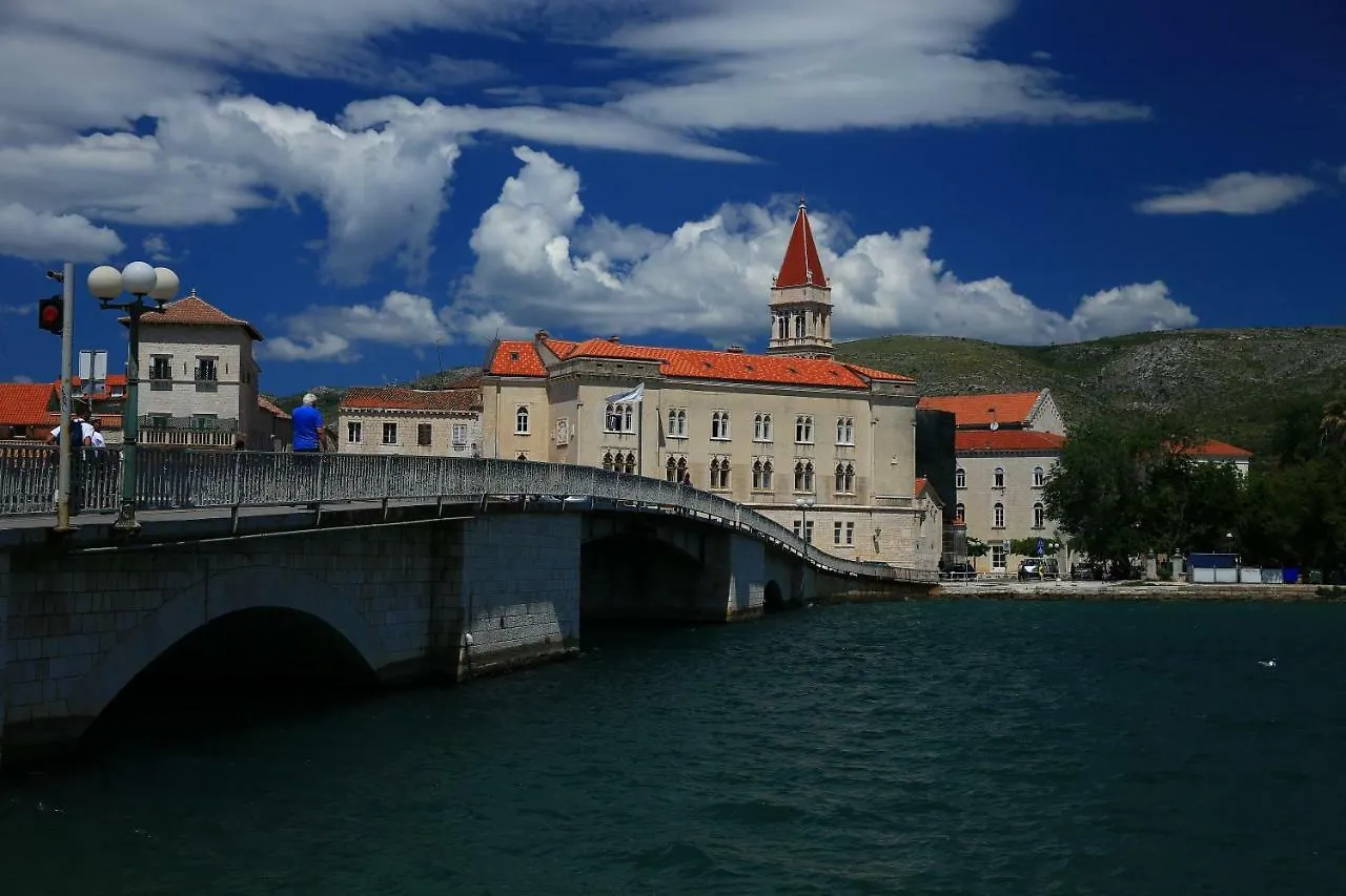 Villa Limun Trogir Holiday home